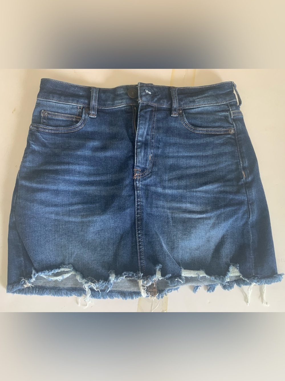 American Eagle Dark Denim Skirt Size 4